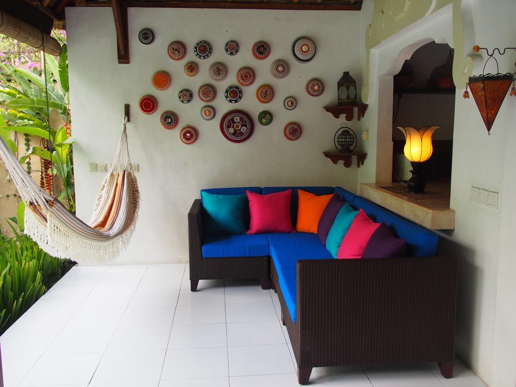 סמיניאק Villa Poppy מראה חיצוני תמונה